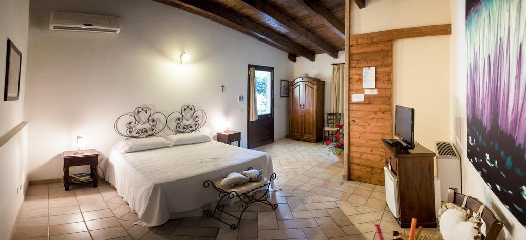 מלנדוניו Alba Bed & Breakfast מראה חיצוני תמונה